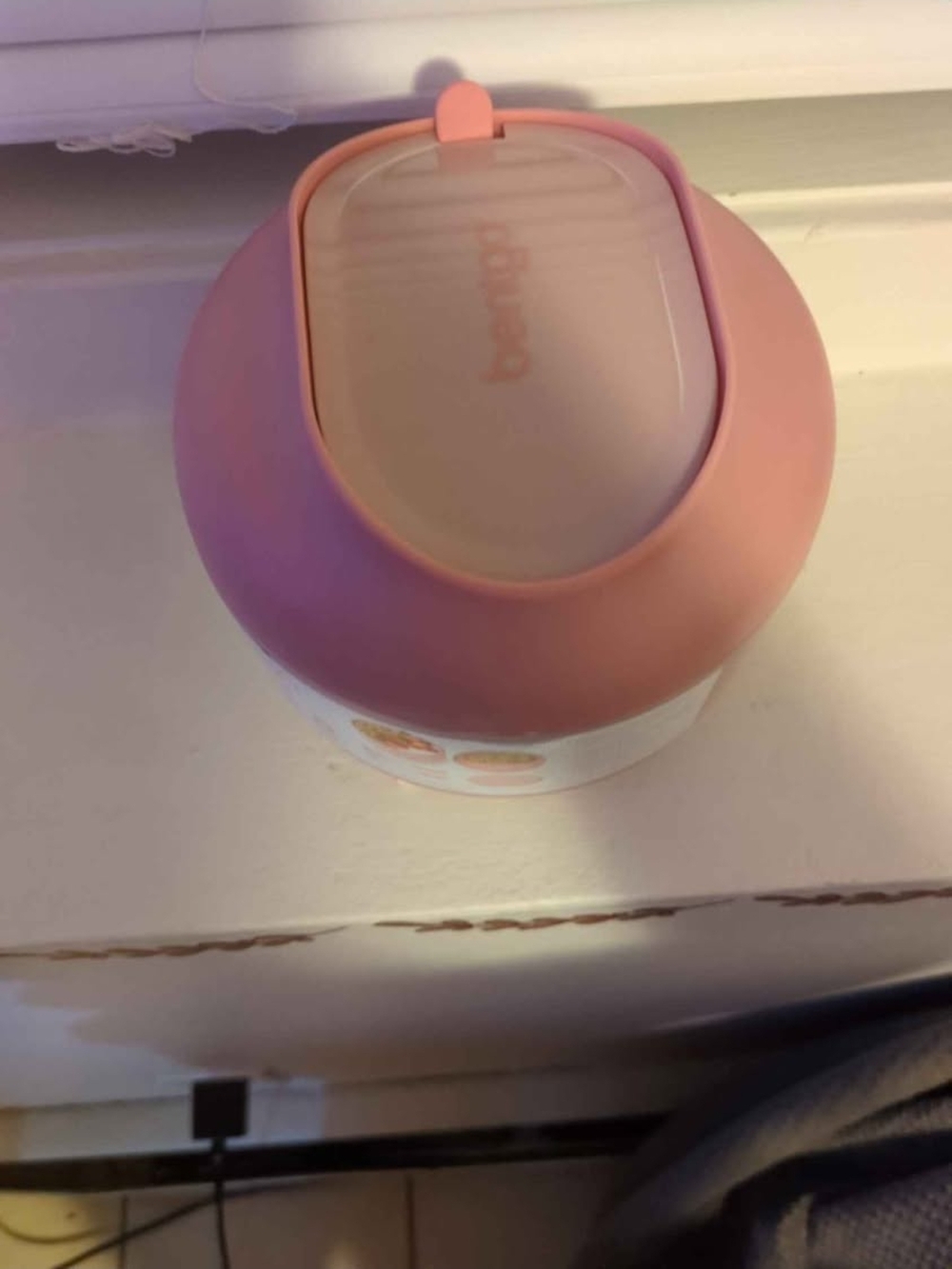 Pink Insulated Food Container - Picture 2 of 2